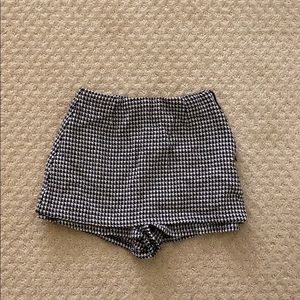 Zara checker skort